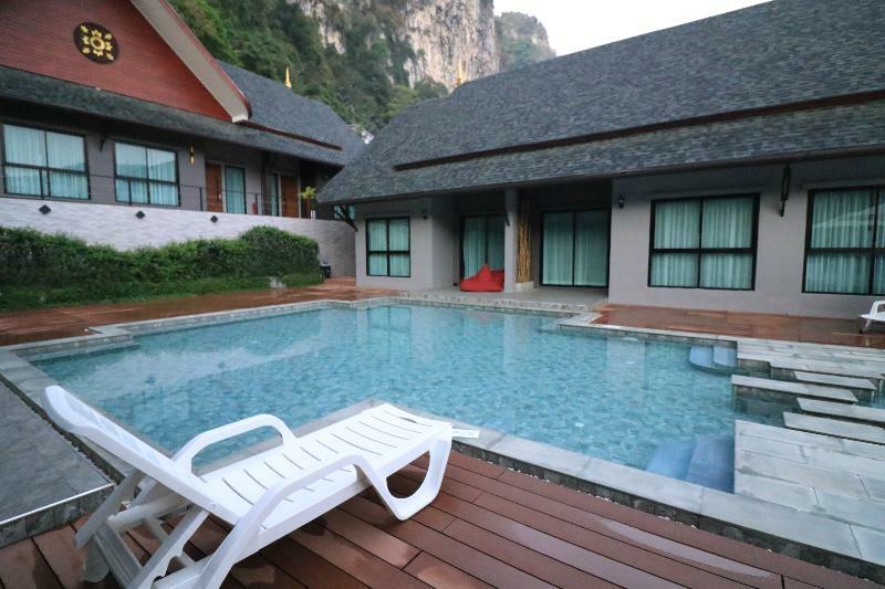The Scene Cliff View Villas By Swiss-Belhotel Krabi town Екстериор снимка